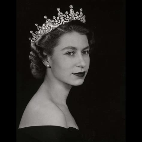 Queen Elizabeth Ii 10 Most Famous And Valuable Jewels Of The