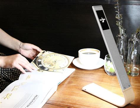 The metal base and grit finish arm are accented with full black finish, add a contemporary touch to your decor. Joly Joy Dimmable LED Reading Lamp » Gadget Flow