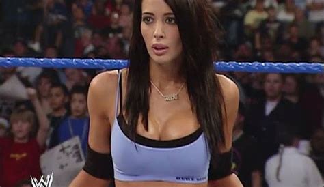 Amy marie weber (july 2, 1970) is an american actress, model, film producer, former professional wrestling valet, and singer who is best known for her time as a wwe diva for world wrestling entertainment under the smackdown! Former WWE Diva Shares Stories Of Edge & Randy Orton ...