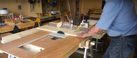 Table saw overhead dust collection for ~$40. Diy Tablesaw Blade Guard / Table Saw Shearer Technology ...