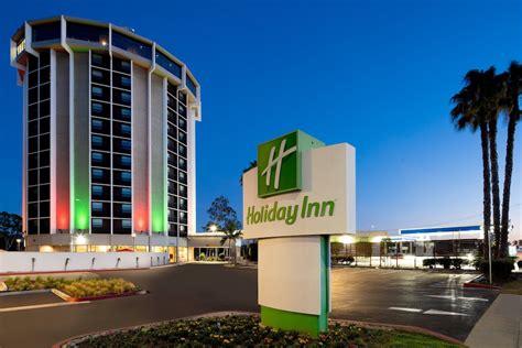 Holiday Inn Long Beach Airport Hotel And Conference Center An Ihg