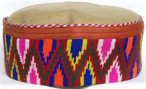 Himachali Topi Gets A New Lease Of Life With Their Vibrant Colours