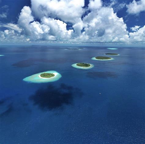 Floating Islands In The Maldives Rdamnthatsinteresting