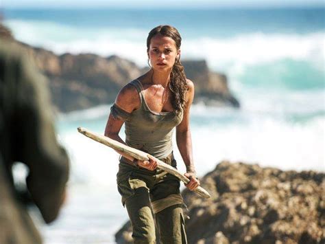 Alicia vikander will definitely be back as lara croft, but elsewhere it's not as obvious who will return. 映画『トゥームレイダー』のリブート版は、アンジーと異なる「新たなヒロイン像」で勝負する：予告編が公開 | WIRED.jp