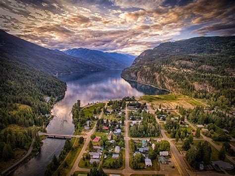 Village Of Slocan Bc Places Ive Been Places To Go Visit Canada Take
