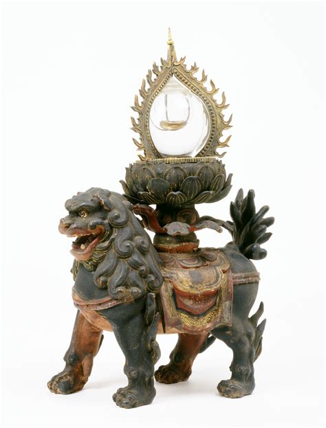 Reliquary In The Shape Of Flaming Jewel On A Lion｜nara National Museum