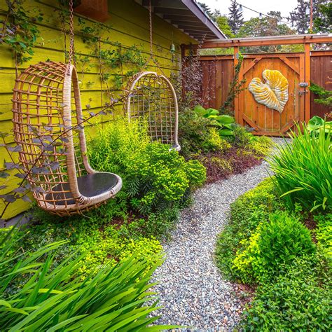 20 Landscaping Ideas For Side Yard Decoomo
