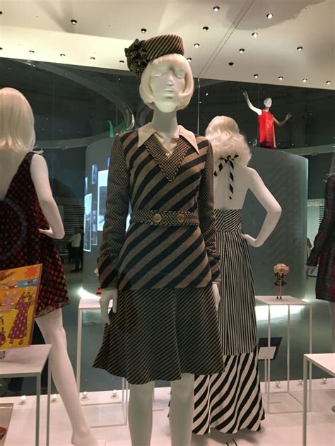 How To Find An Authentic 1960s Mary Quant Dress