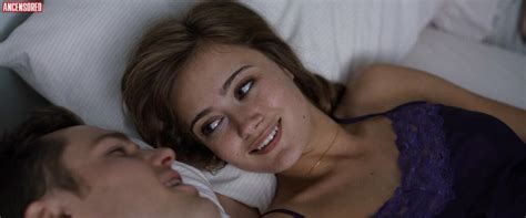 Naked Ella Purnell In Yellowjackets