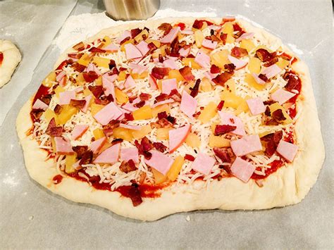 Maybe you would like to learn more about one of these? Hawaiian Pizza Recipe With Pineapple and Ham - On The Go Bites