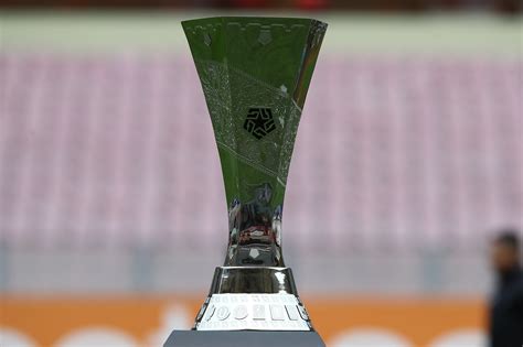 Alianza Lima vs Sporting Cristal Liga 1 presentó el trofeo 2021 que