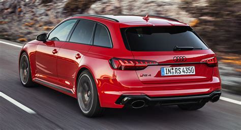 Facelifted 2020 Audi Rs4 Avant Launches With Its Big Brothers Looks