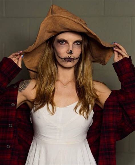 Scary Or Sexy Halloween Costumes 31 Pics