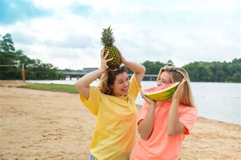 All Smiles When Hanging Out With Your Bestie Mgpalmer Mgpalmerapparel Besties Bff Friends