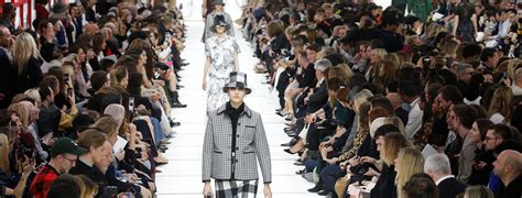 Lo Mejor De Los Desfiles De París Fashion Week 2019 La Nacion