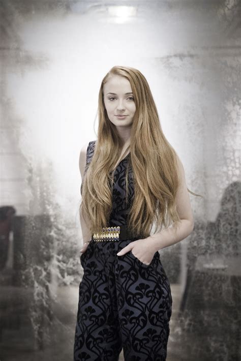 Sophie Turner Actress Photo 326 Of 845 Pics Wallpaper