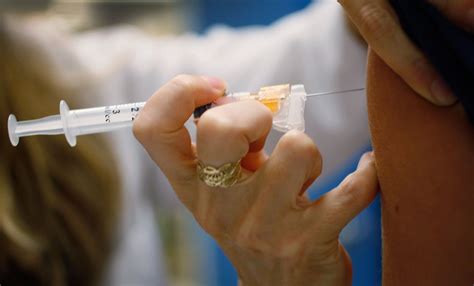 HPV vaccine drastically reduces risk of cervical cancer, U.K. study
