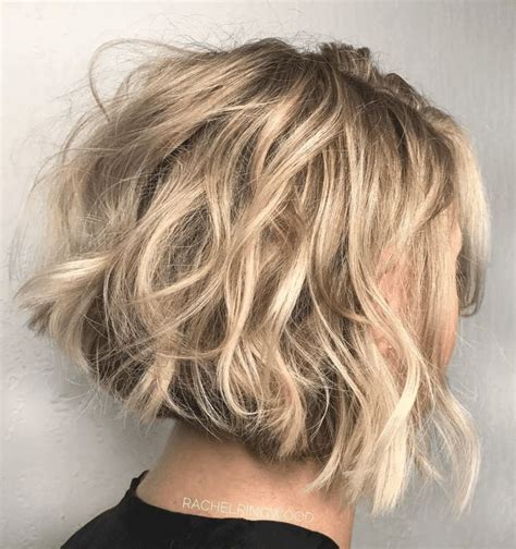 Carr D Structur Inspirations Et Explications Messy Bob Hairstyles Messy Blonde Bob