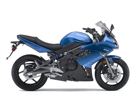 Check ninja 650 specifications, mileage, images, 2 variants, 4 colours and the kawasaki ninja 650 gets disc brakes in the front and rear. 2010 Kawasaki Ninja 650R