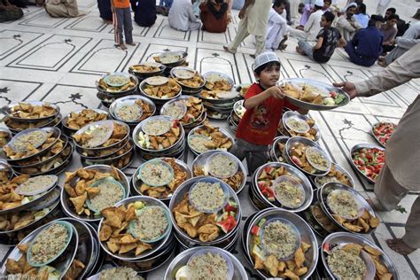 رمضان فى باكستان