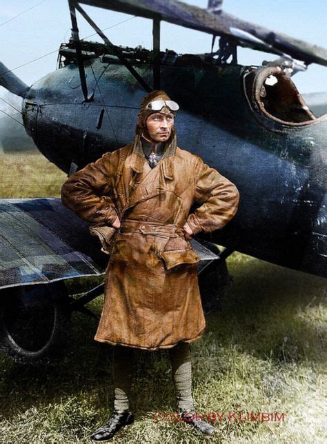 Rare Colour Photo Of A Undisclosed German Ww1 Fighter Ace With His