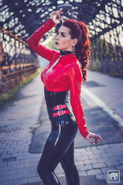 pin on super sexy hot latex girls fotos