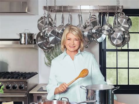 Martha Stewart Net Worth Wiki Biography Age Husband Daughter