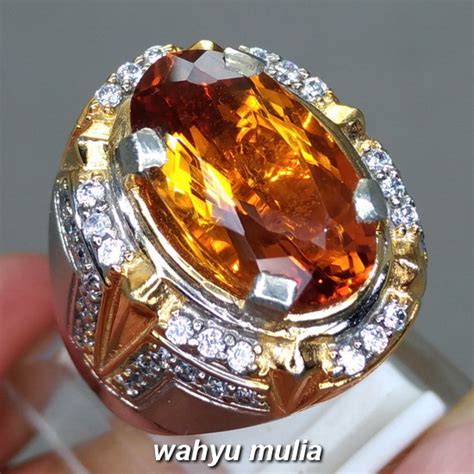 Sepasang cincin tunangan emas putih arico ini harganya rp2,99 juta untuk 8 gram dengan kadar 12 karat. Cincin Batu Kecubung Kinyang Citrine Emas Asli (Kode 1729 ...