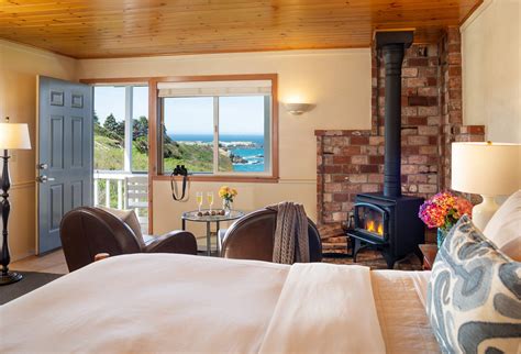 Oceanfront Mendocino Inn Northern Ca Bed And Breakfast