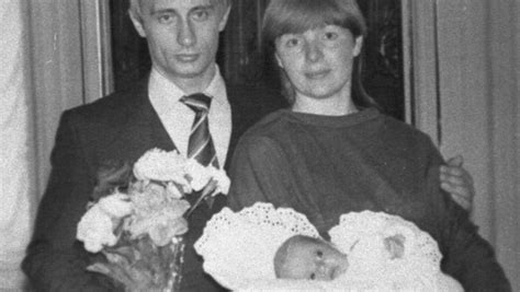 Moskau druckvorlagen wladimir putin thing 1 präsidenten. Die Familie des Präsidenten: Putins geheimnisvolle Töchter ...