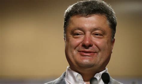 Петро олексійович порошенко) е украински политик и пети президент на украйна, бизнесмен, милиардер. Порошенко сорвал овации канадских депутатов, ему хлопали стоя - ХВИЛЯ