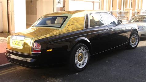Gold Rolls Royce Phantom Automobile For Life