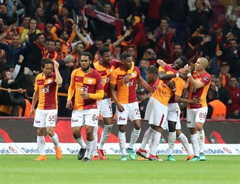 Galatasaray Wins To Take Back Top Spot In Turkish League Turkish News