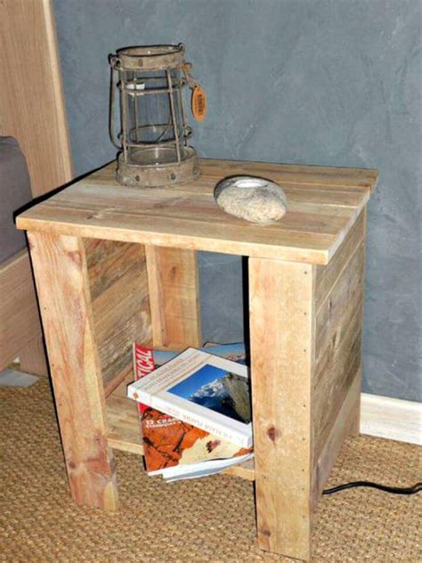 How To Build A Side Table Out Of Pallets