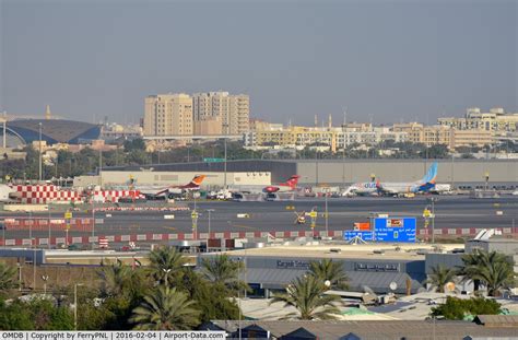 Dubai International Airport Dubai United Arab Emirates Omdb Photo