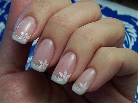 Diseños de uñas para novias descubre los decorados favoritos para el