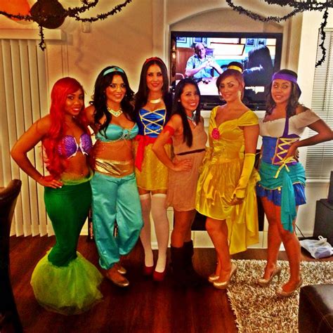 Pin By Saderenee On Tips Tricks Disney Halloween Costumes Disney