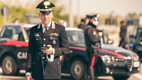 Novi Offende Le Forze Di Polizia Sul Web Denunciato Dai Carabinieri