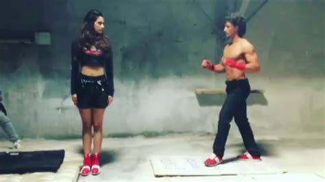 Tiger Shroff Kick Disha Patani In Slow Motion Youtube