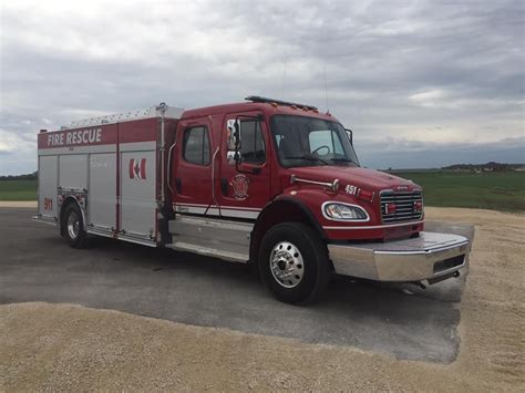 Blumenort Pumper Fort Garry Fire Trucks Fire And Rescue