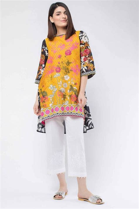 Khaadi Stylish Summer Kurtas And Dresses Pret Spring Collection 2018 19
