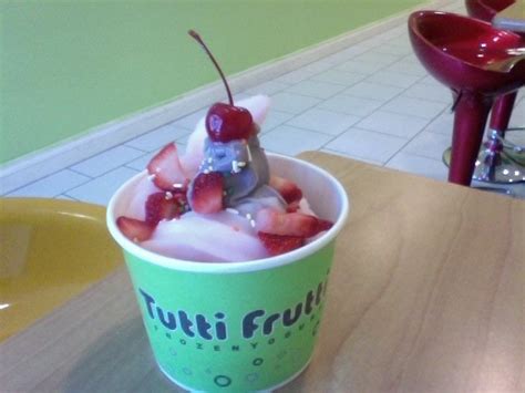 Tutti Frutti Frozen Yogurt Closed 16 Reviews Ice Cream And Frozen