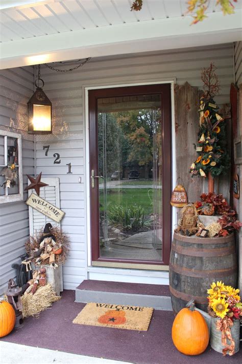 386 Best Come Gather On The Porch Images On Pinterest Country Christmas Front Porches And