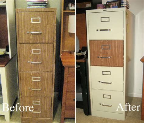 Check out this amazing file cabinet makeover that transformed a thrift store file cabinet with black yay for more storage!! Home Makeover Ideas - 25 DIY Projects to Update Your Home ...