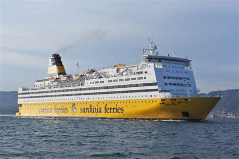 Corsica Ferries Le Nouveau Mega Regina En Service Depuis Cet été Mer Et Marine