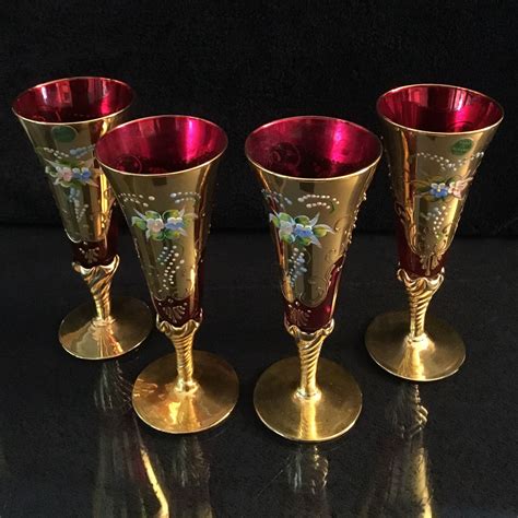 Murano Glass Antique Wine Glasses In Golden And Ruby Rare Etsy Gold Wine Glasses