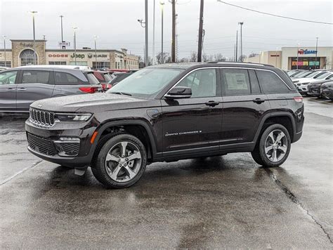 2022 Jeep Grand Cherokee Base 4xe 3 Miles 4d Sport Utility Ember