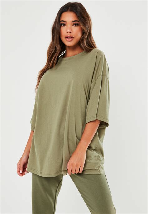 tall-green-drop-shoulder-oversized-t-shirt-missguided