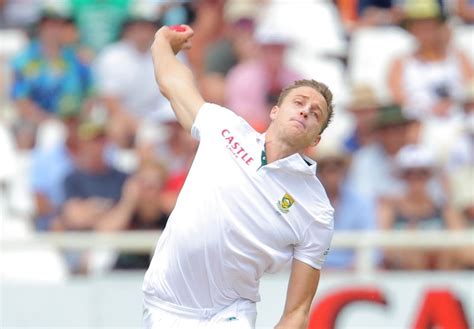 Morne morkel is one of those big, tall fast bowlers who can intimidate batsmen with pace and bounce. Morkel and Co relishing South African conditions