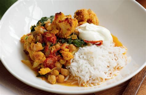 Baked Cauliflower And Chickpea Curry Healthy Food Guide